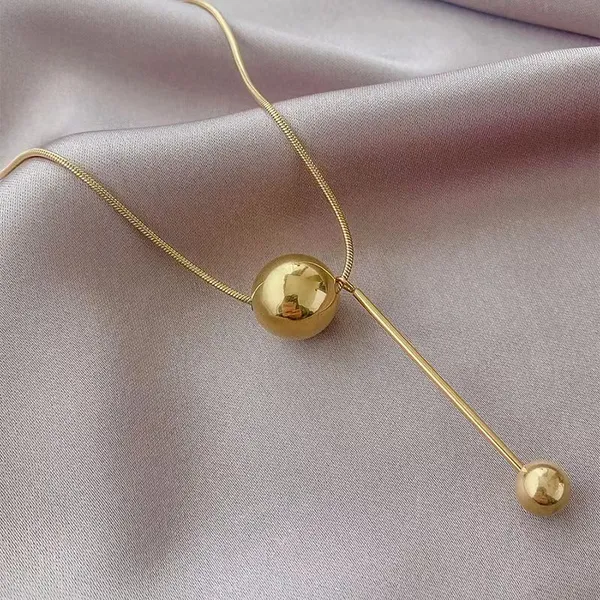 Gold_Ball_Titanium_Steel_Pendant_Chain_Necklace_For_Women_&_Girls,_Stylish_Fashionable_Western_Necklace