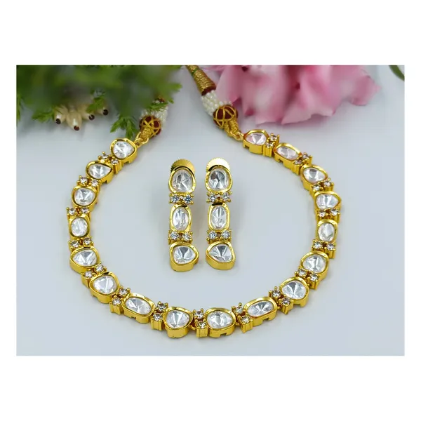 Single_Line_uncut_Polki_Kundan_Necklace_Chocker_for_Women_&_Girls,_Traditional_jewellery,_Wedding_Jewellery