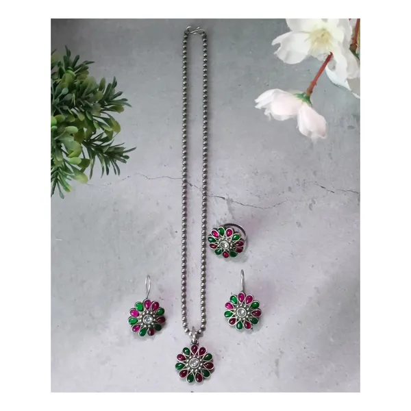 Floral_design_Red_&_green_synthetic_stone_Oxidized_Necklace_set_with_Earring_&_Finger_Ring_for_women_&_girls