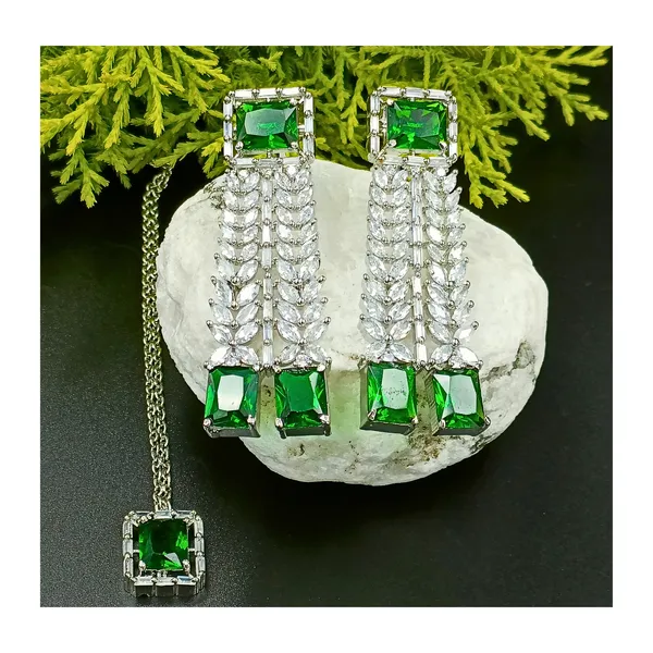 Green_&_White_AD_Stone_Premium_Quality_Designer_wedding_Necklace_Set_for_Women_&_Girls