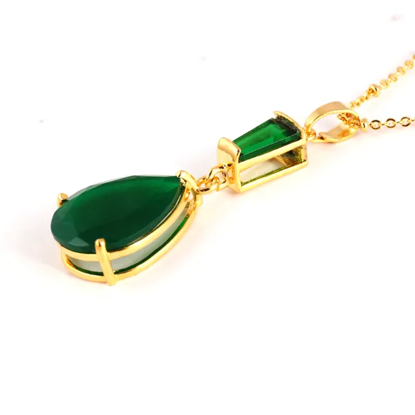 Green_Natural_Stone_Green_Onyx_Fashionable_Pendant_Chain_Set_For_Women_And_Girls