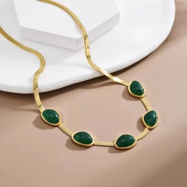 High_Grade_Green_Emerald_Stone_Stainless_Steel_Snake_Chain_Necklace_For_Girls_&_Women