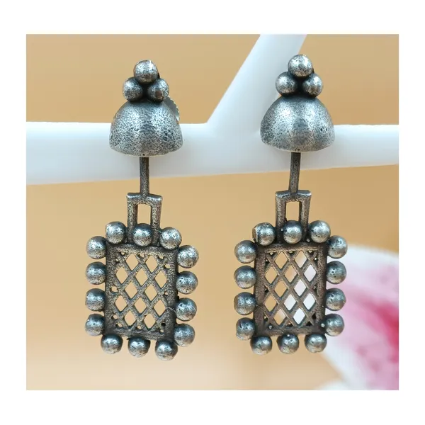 Silver_look_alike_Geometric_design_long_Oxidized_Dangler_for_Women_&_Girls,_Stylish_Fashionable_Trendy_earring
