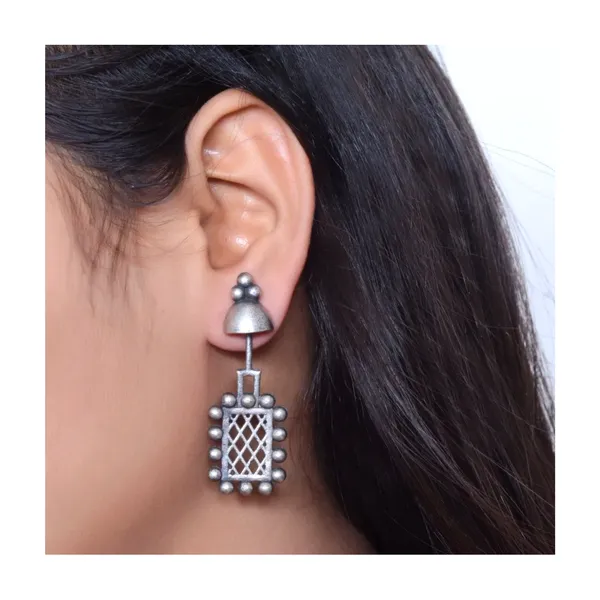 Silver_look_alike_Geometric_design_long_Oxidized_Dangler_for_Women_&_Girls,_Stylish_Fashionable_Trendy_earring