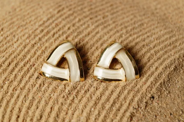 Enamel_Inlaid_Twisted_Woven_Triangular_Shape_shape_stud,_Stylish_Korean_Western_Jewellery_for_Women_&_Girls
