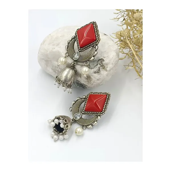 Red_Diamond_Shape_Red_Stone_Studded_Bell_Dome_Style_Oxidized_Jhumka_For_Women_&_Girls