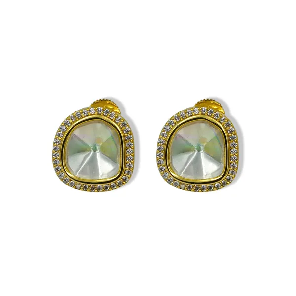 Traditional_Gold_Plated_Kundan_Stud_for_Women_&_Girls,_Stylish_Earring,_Traditional_Jewelleries
