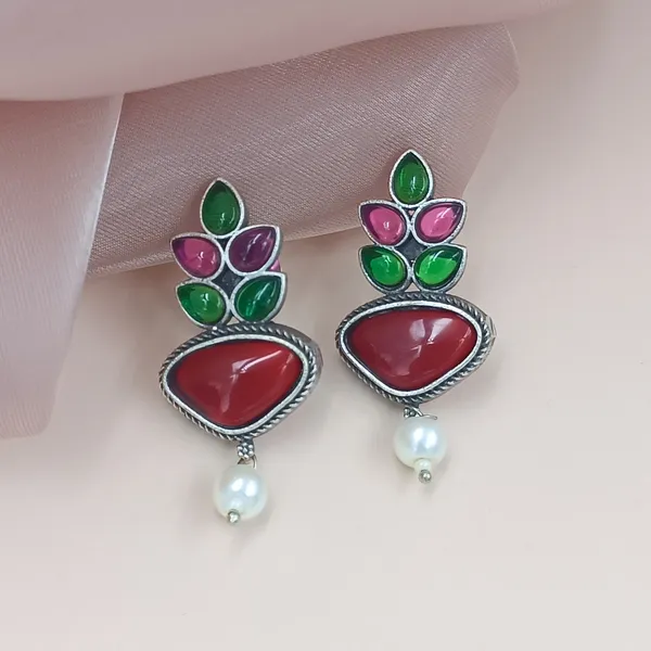 Red_&_Green_Feather_style_Oxidized_stud_for_Women_&_Girl,_Stylish_Fashionable_Trendy_Earring