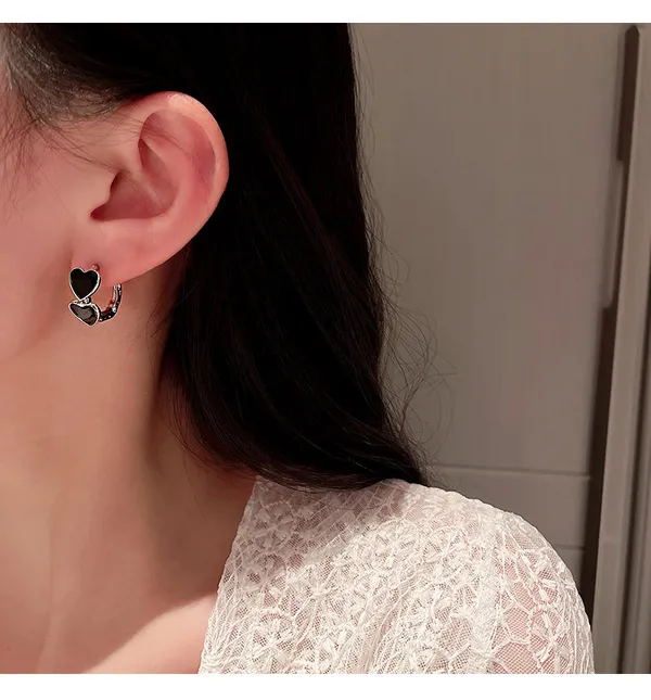 Black_Enamel_Paint_Heart_design_Half_hoop_style_Earrings_for_Women_&_Girls,_Stylish,_Fashionable_Korean_Jewelry