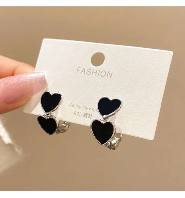 Black_Enamel_Paint_Heart_design_Half_hoop_style_Earrings_for_Women_&_Girls,_Stylish,_Fashionable_Korean_Jewelry