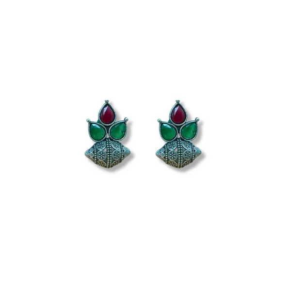 Stunning_Silver_Look-Alike_Aesthetic_design_traditional_oxidised_stud_Oxidised_Stud_For_Women_&_Girls