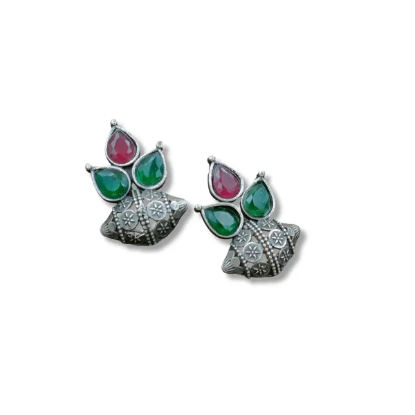Stunning_Silver_Look-Alike_Aesthetic_design_traditional_oxidised_stud_Oxidised_Stud_For_Women_&_Girls