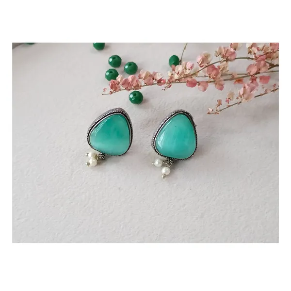 Aqua_Blue_Triangular_Shape_Simple_Aqua_Blue_Synthetic_Stone_Earrings_For_Women_&_Girls