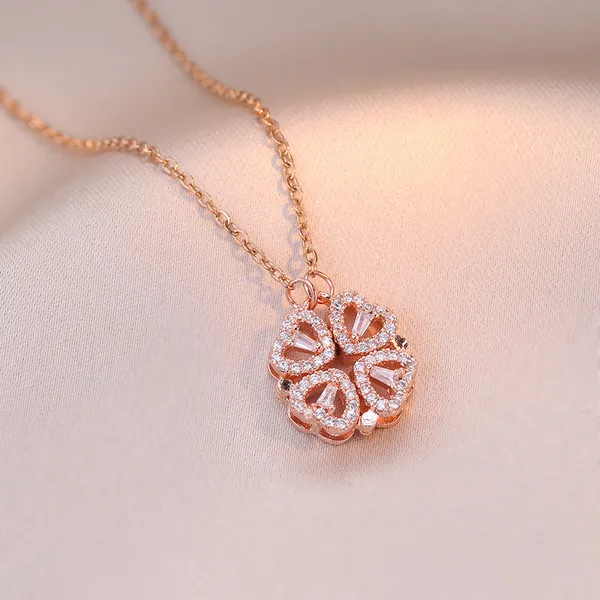 Magnetic_Four-Leaf_Clover_Heart_Necklace_|_2-in-1_Stainless_Steel_Rose_Gold_plated_Pendant_Chain_|_Women's_Trendy_&_Lucky_Charm_Jewelry