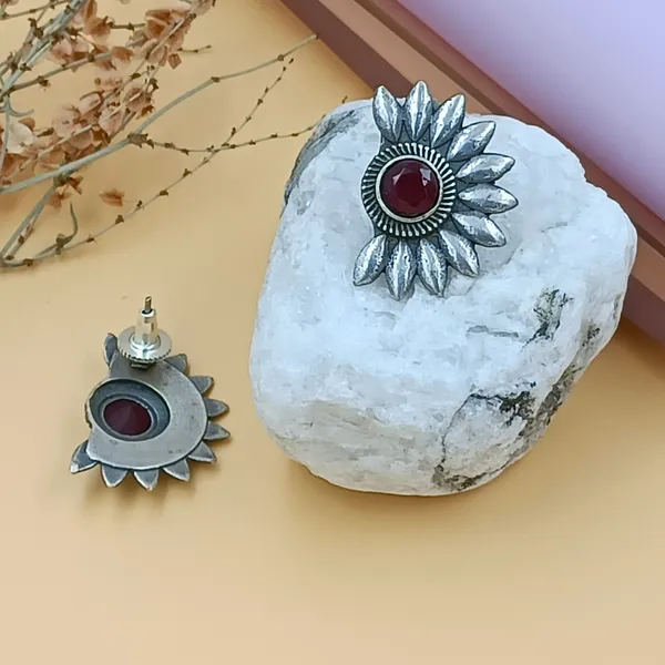 Half_Cicle_Floral_Design_Oxidised_Stud_Stylish_&_Fashionable_Earing_Studded_With_Red_Stone_For_Women_&_Girls