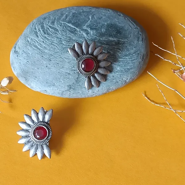Half_Cicle_Floral_Design_Oxidised_Stud_Stylish_&_Fashionable_Earing_Studded_With_Red_Stone_For_Women_&_Girls