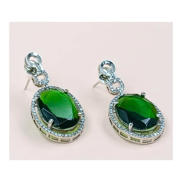 Oval_Shape_Large_American_Diamond_Pendant_Necklace_Set_for_Women_&_Girls,_Weeding_jewellery,_Traditional_Jewellery