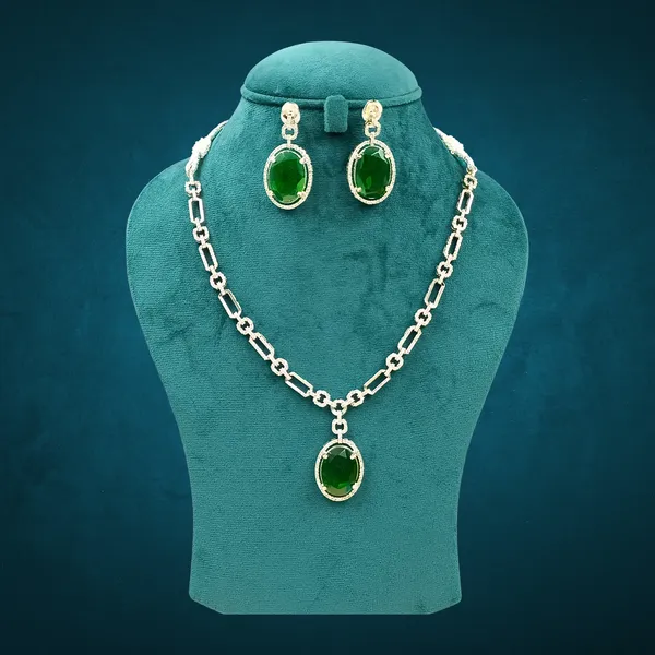 Oval_Shape_Large_American_Diamond_Pendant_Necklace_Set_for_Women_&_Girls,_Weeding_jewellery,_Traditional_Jewellery