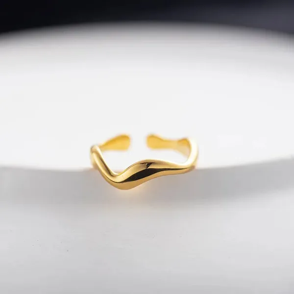 Blackbox_Jewelleries:_Irregular_Wave_Adjustable_Ring_-_Gold_Plated_Stainless_Steel_|_Statement_&_Minimalist_Jewelry_for_Women_&_Girls