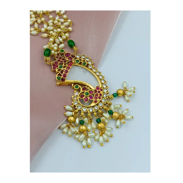 Ruby_Green_Ganesha_Style_Pendant_Necklace_Set_Studded_With_Red_&_Green_Zircon_&_Rice_Pearl_Strand_For_Women_&_Girls