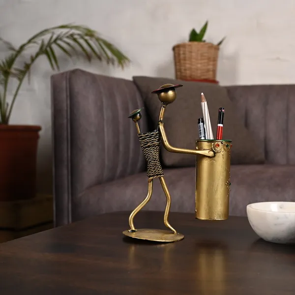 Golden_Metal_Lady_Baby_Pen_Stand_|_For_Decorative_Products