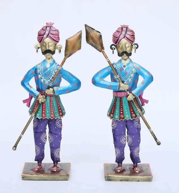 Iron_Pair_of_Deer_for_Home_Decor,_Hiran_Statue_Showpiece_for_Home_Decoration�