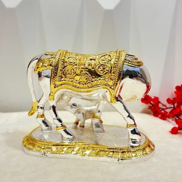 Silver_Metal_Cow_Calf_With_Platted_Meena_Work_|_For_Decorative_Products