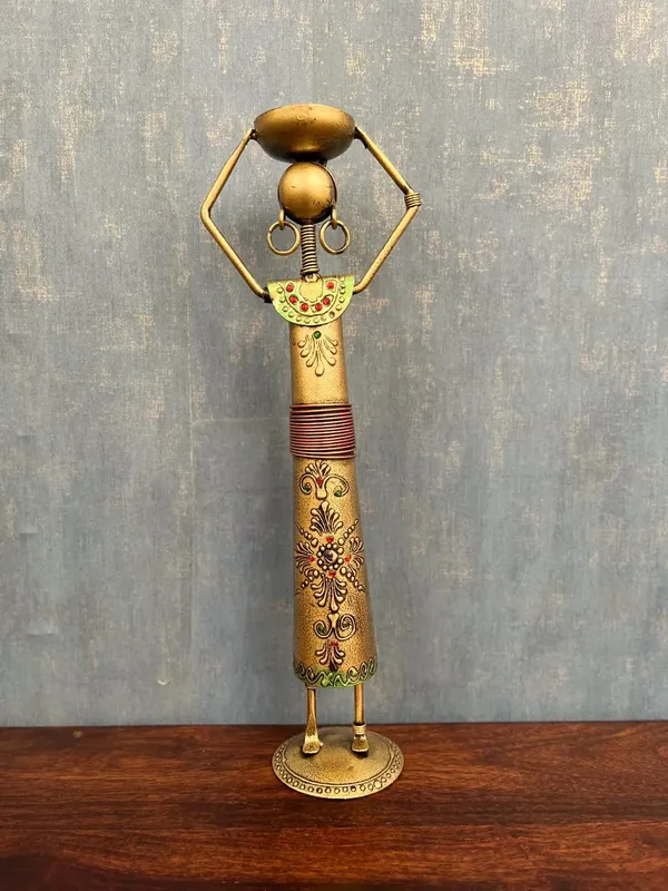 Antique_Design_Labour_Lady_|_For_Table_Top_Accessories