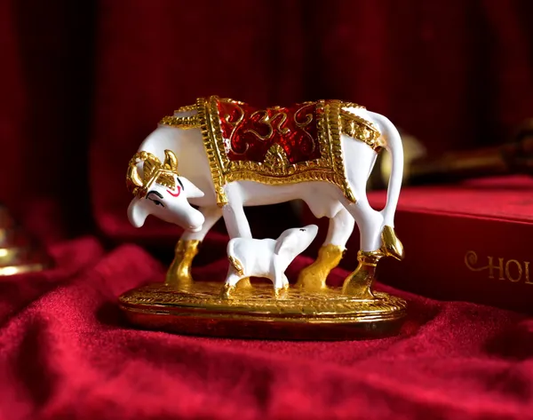 White_And_Red_Metal_Cow_Calf_With_Meena_Work_|_For_Decorative_Products