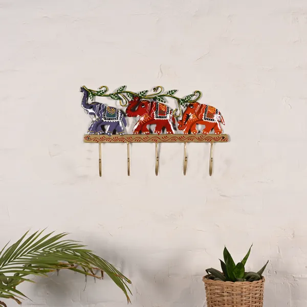 Metal_Elephant_Key_Holder_For_Wall_Decor