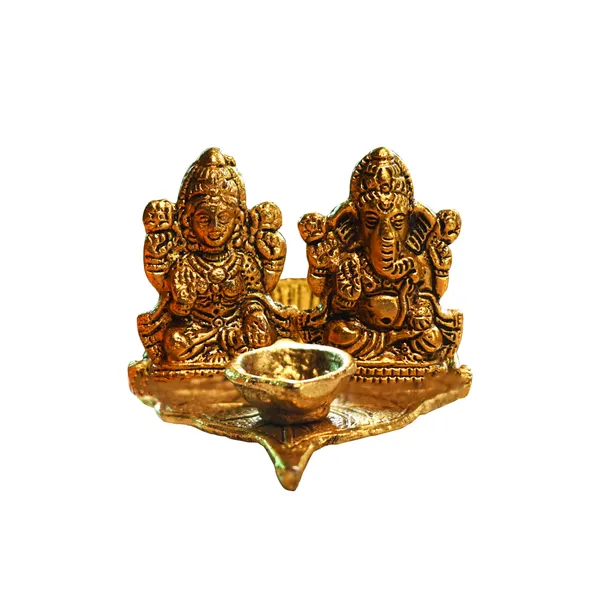 Golden_Aluminium_Peepal_Laxmi_Ganesh_Diya_|_For_Devotion