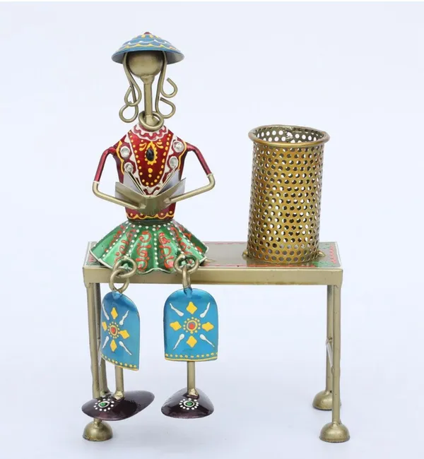 Pen_Stand_Holder,_Handmade_Metal_Pencil_Holder_Stand_Decorative_Showpiece_for_Home_Office_Study_Table_Decoration_Gift_Items