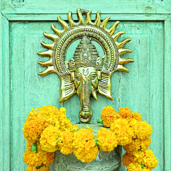 Golden_Aluminium_Kiran_Ganesh_|_For_Devotion