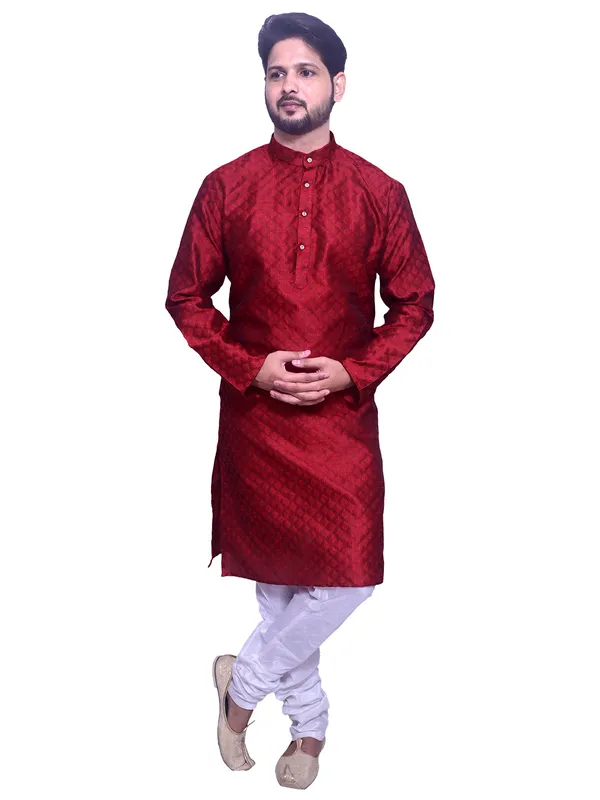 Men's_Brocade_Jacquard_Maroon_Kurta_White_Churidar_Pajama_Set_for_Wedding