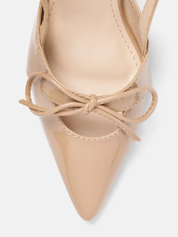 Nude_Beige_Synthetic_Patent_Bow_Heels_For_Women_(_3_Inch_)