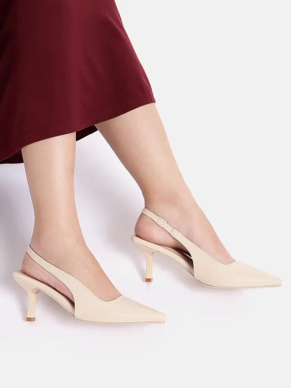 AXIUM_Women's_Cream_Pump_Slim_Heels,_3_inch_(BLY241)