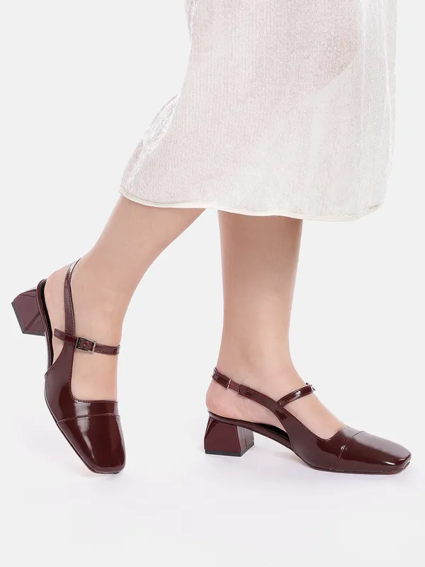 AXIUM_Women's_Twiggy_Piggies_Maroon_Mary_Jane_Block_Heels,_2inch_(BLY246)