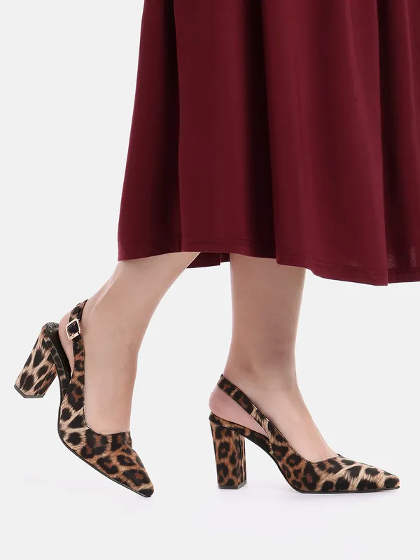 AXIUM_Women's_Black_Animal_Print_Buckle_embellished_Block_Heels,_3.5inch_(BLY247)