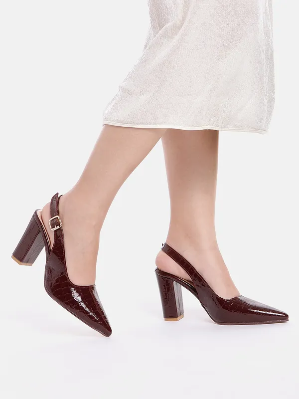 AXIUM_Women's_Maroon_Buckle_embellished_Block_Heels,_3.5inch_(BLY247)