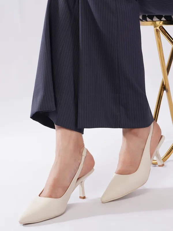 AXIUM_Women's_Cream_Pump_Slim_Heels,_3_inch_(BLY261)
