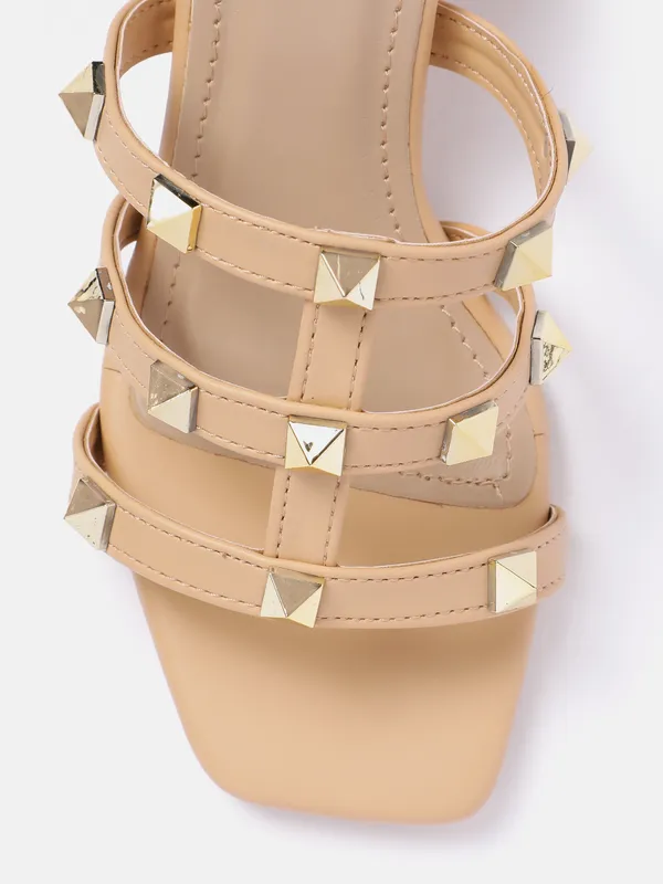 Beige_Synthetic_Beige_Embellished_Block_Heels_For_Women_(2.5_Inch)