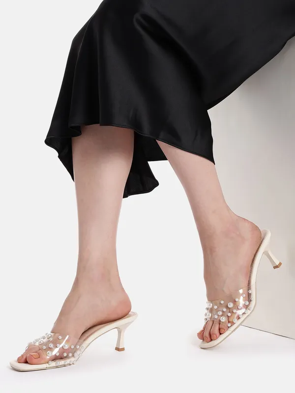 AXIUM_Women's_Cream_Pearl_Embellished_Heels,_2.5inch_(BLY251)
