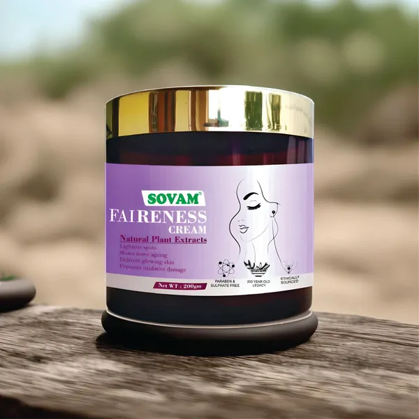 Natural_Plant_Extracts_Herbal_Fairness_Cream_For_Skin_Improvement_200_Gm