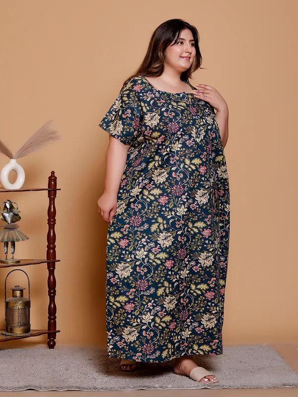 Blue_Everyday_Cotton_Printed_Stylised_Sleeves_Nighty_For_Women
