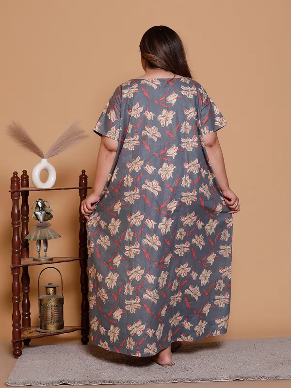 Grey_Floral_Everyday_Cotton_Printed_Sleeveless_Knee_Length_Nightdress_For_Women