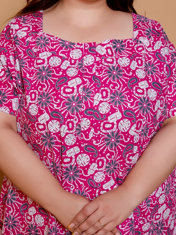 PINK_Everyday_Cotton_Printed_Stylised_Sleeves_Nighty_For_Women