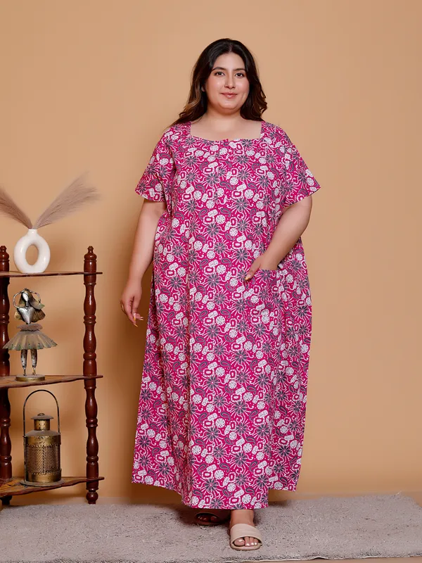 PINK_Everyday_Cotton_Printed_Stylised_Sleeves_Nighty_For_Women
