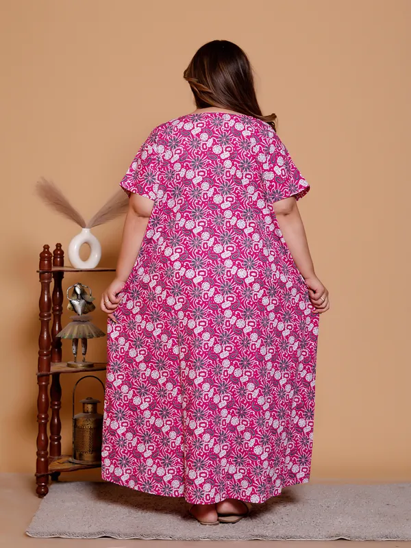 PINK_Everyday_Cotton_Printed_Stylised_Sleeves_Nighty_For_Women