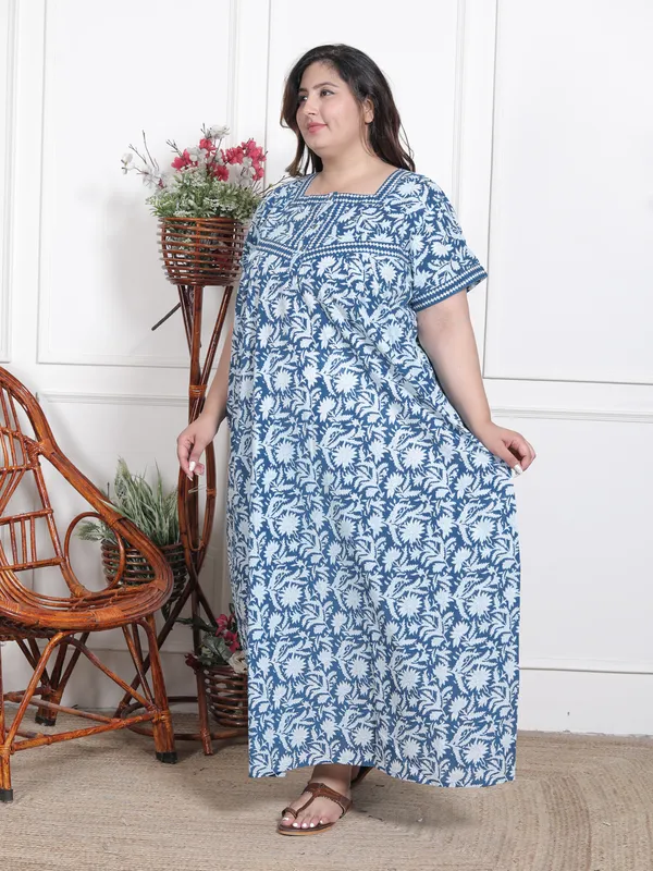 Stylish_&_elegant_Cotton_Maxi_Printed_Short_Sleeve_Nighty_For_Women