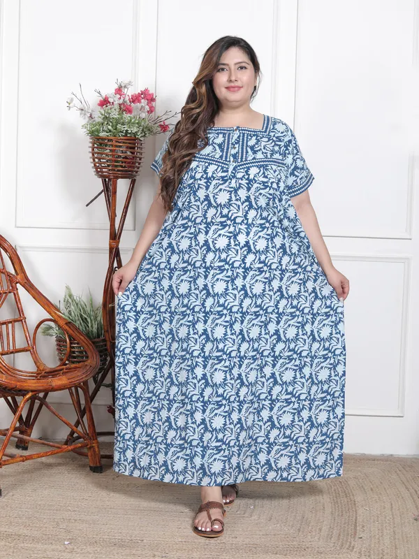 Stylish_&_elegant_Cotton_Maxi_Printed_Short_Sleeve_Nighty_For_Women
